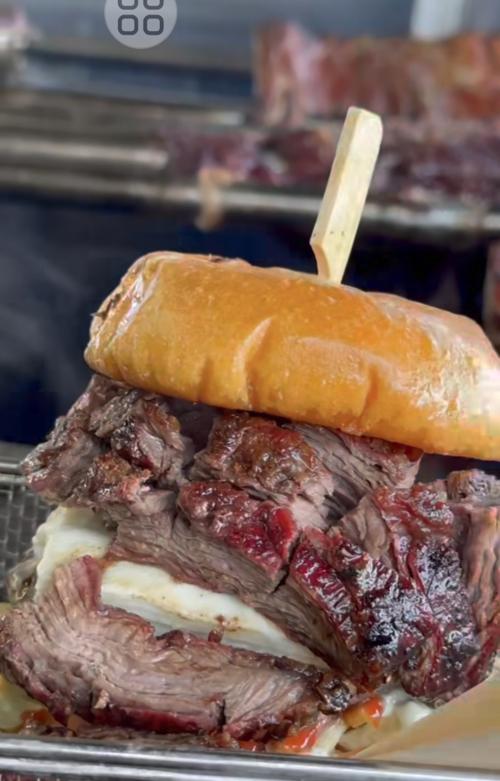 Sabroso Grill item